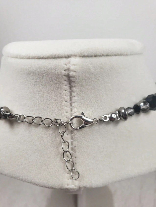 Sword Black Pearl Choker Necklace