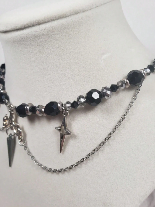 Sword Black Pearl Choker Necklace