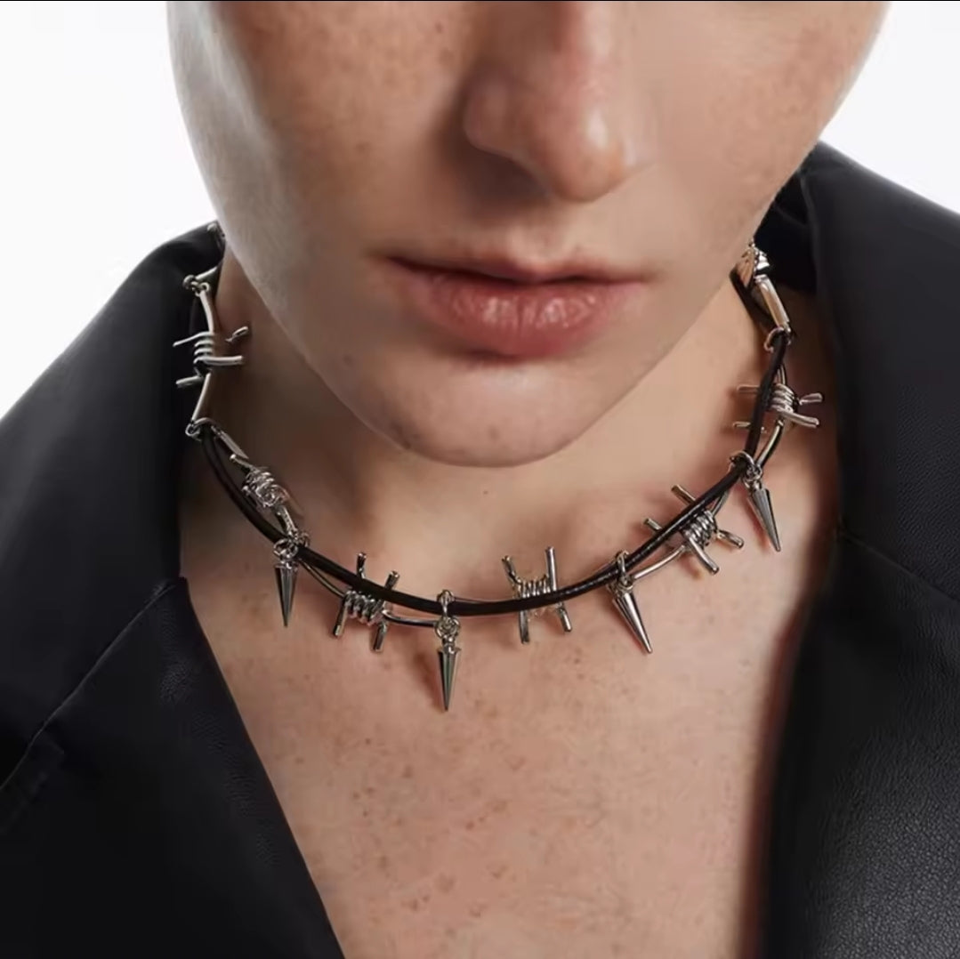 Barbed wire style necklace